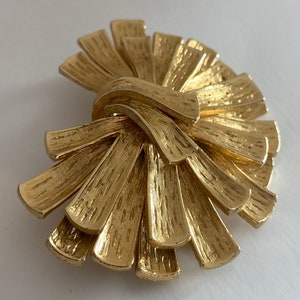 Corocraft Vintage Modernist Brushed Gold Brooch