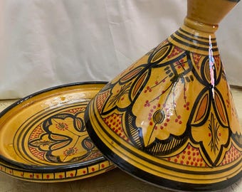 Marocain tajine traditionele decoraties voor de geschiedenis van de cultuur en het marokkaanse erfgoed.