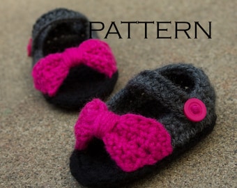 Peep Toe Baby Shoe Crochet Pattern - PDF