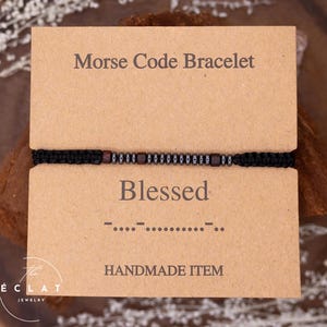 Pulsera con mensaje secreto de cuentas hechas a mano, joyería minimalista.