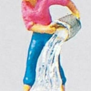 Preiser 28049 HO Scale Individual Figure - Cleaning the House (Female)