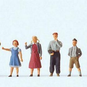 Preiser 10613 HO Scale Pedestrians -- US Soldiers w/Children