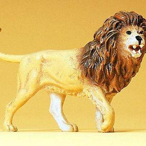 Preiser 47503 1/25 Scale Wild Animal Figures Lion Standing