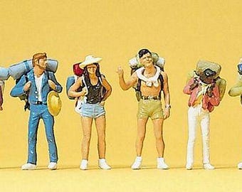 Preiser 10296 HO Scale Recreation & Sports Young Travelers Backpacking
