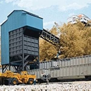 Walthers Cornerstone 3051 HO Coal Flood Loader Kit