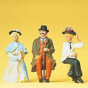 Preiser 45056 G Scale Seated Passengers