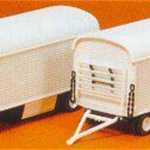 Preiser 20006 HO Scale Modern Circus Wagon Set - Plastic Kits