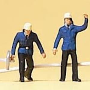 Preiser 79117 N Feuerwehrmänner & Feuerwehrschläuche (5)