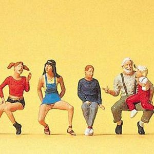 Preiser 10536 HO Scale Pedestrians -- Seated Grandfather with Children
