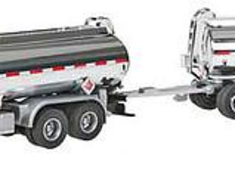 Walthers SceneMaster 949-11671 HO Intl 7600 Tank Truck, Oil Decals