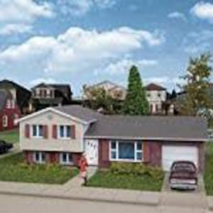 Walthers Cornerstone 933-3840 N Split-Level House Kit