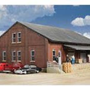 Walthers Cornerstone 933-2954 HO Brick Freight House Kit