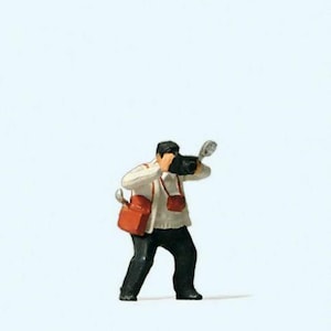 Preiser 28069 HO Scale Individual Figures - Working People -- Photographer
