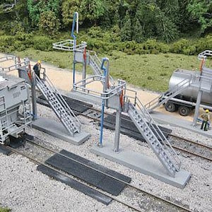 Walthers Cornerstone 933-4037 HO Modern Loading Racks pkg(4)