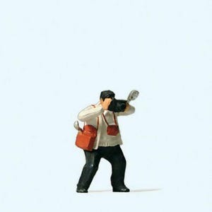 Preiser 28069 HO Scale Individual Figures - Working People -- Photographer
