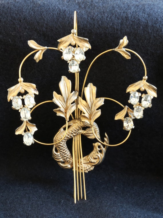 Victorian Antique Brooch
