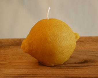 Lemon - Beeswax Candle - Lemon-shaped candle - 100% beeswax
