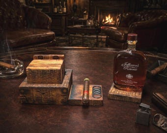 Heritage Barn Wood Whiskey Station — Reclaimed Beam Coaster Dock, Bottle Pedestal & Cigar Rest, Handcrafted Rustic Bar Gift for Him