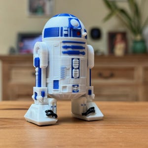 3D-Printed R2-D2 Miniature – 3.25” Multicolor Star Wars Droid Figure – Durable Desk Companion for Kids & Collectors
