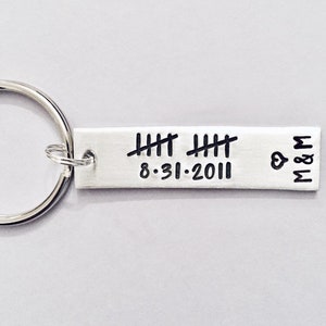 Anniversary, Personalized Keychain, 10th Anniversary, Anniversary Gift, Date, Tally Marks, Husband, Gift, Number Keychain, Aluminum, man