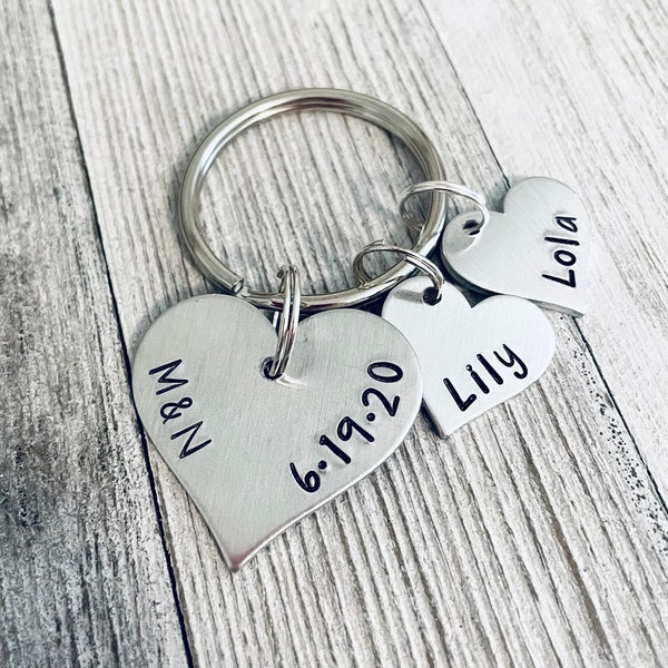 Anniversary, Personalized Keychain, 10th Anniversary, Children, Anniversary Gift, Date, Heart, Husband, Gift, Wife, Initial, Aluminum, Names