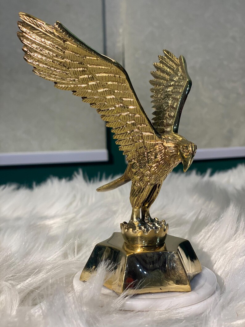 Eagle Statue, Bird Sculpture, Handcrafted Statue
