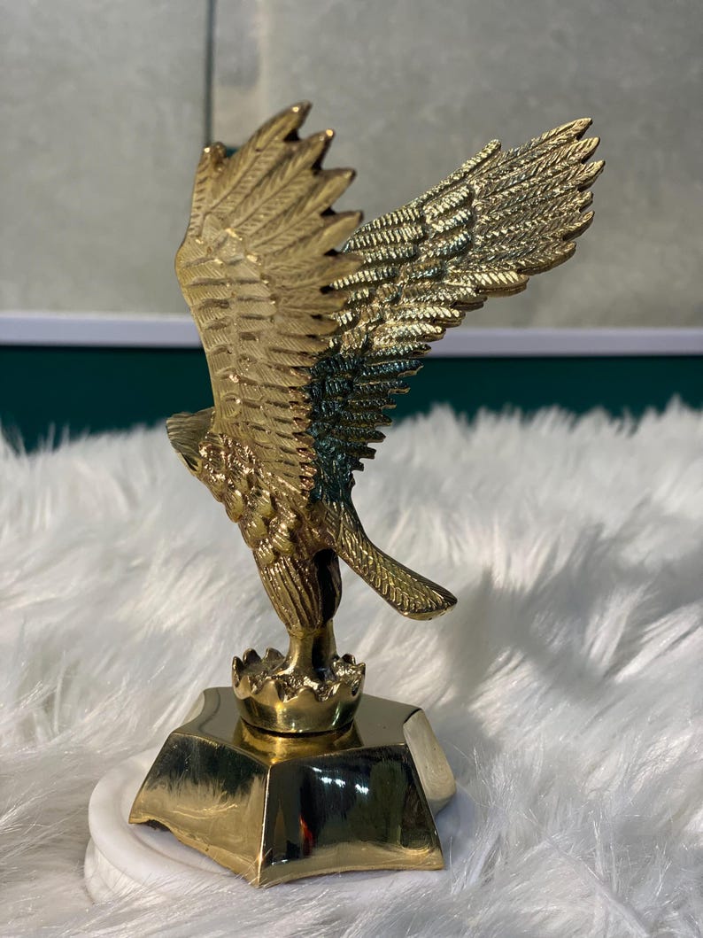 Eagle Statue, Bird Sculpture, Handcrafted Statue