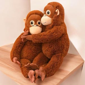 Giant Monkey Plush – 130cm Large Stuffed Animal, Soft and Cuddly, Perfect Gift for Kids & Monkey Lovers