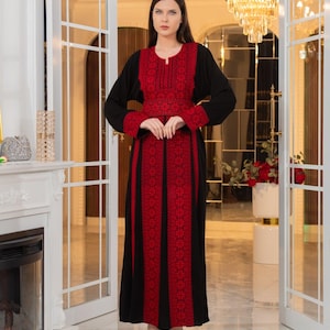 Embroidered Palestinian Style Traditional Thobe