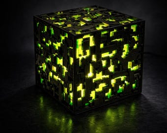 Star Trek Borg Cube Lamp | Sci-Fi Light | Nerd Gift | Gaming Desk lantern | Trekkie Fan