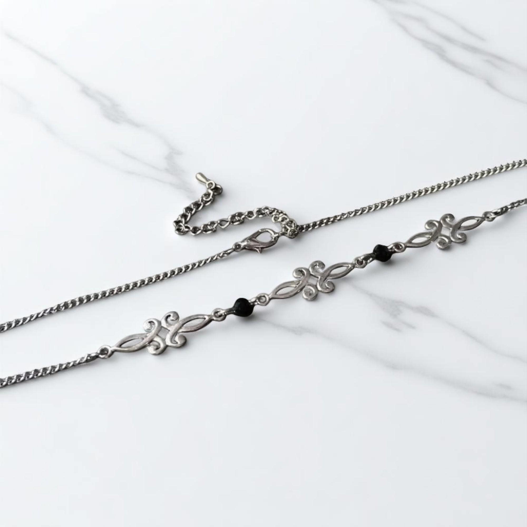 Silver ornate choker, filigree choker necklace with black glass beads, gothic fashion jewelry, victorian choker, alt style accessory