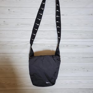 Nike messenger bag - Etsy 日本