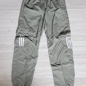 Adidas originals cargo träningsbyxor med dragsko dam y2k