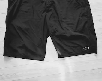Oakley Black Athletic Shorts | Men's Performance Outdoor Sports Shorts XL