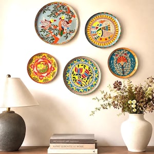 Madhubani Wall Plates Set of 5, Indian Folk Art Wall Decor, Decorative Wall Plates