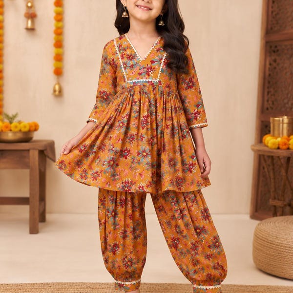Girls' Muslin Kurta salwar suit Set, Kids Diwali outfit, Indian Wedding dress