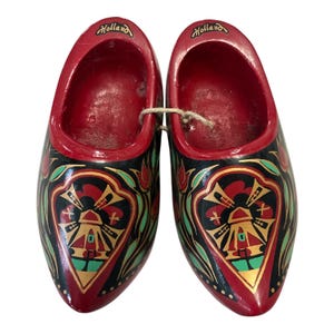 Vintage Dutch Wooden Clogs – Hand Painted Holland Souvenir Mini Shoes, Red Folk Art Decor, 1970s