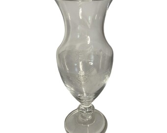 Jarrón de cristal grabado Cristal d’Arques France – Florero vintage con pedestal – 23x7,6 cm