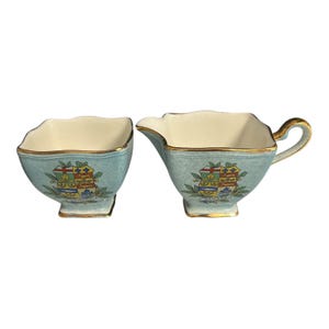 Vintage Royal Winton Grimwades Canada Coat of Arms Creamer and Sugar Bowl