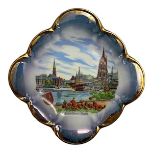 Vintage Tirschenreuth Frankfurt/Main Souvenir Plate – Scalloped Edge, Luster Glaze, 8.5&quot;, Germany
