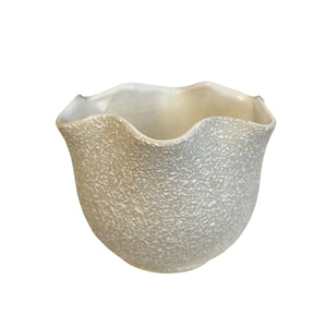 Maceta vintage CC Originals China Craft USA con borde festoneado texturizado, cerámica MCM