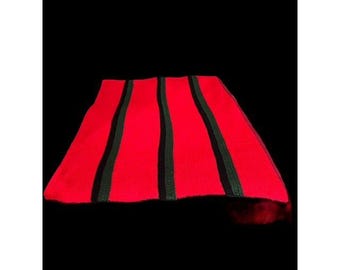 Manta de ganchillo vintage a rayas rojas y verdes – Manta hecha a mano – 155 x 132 cm