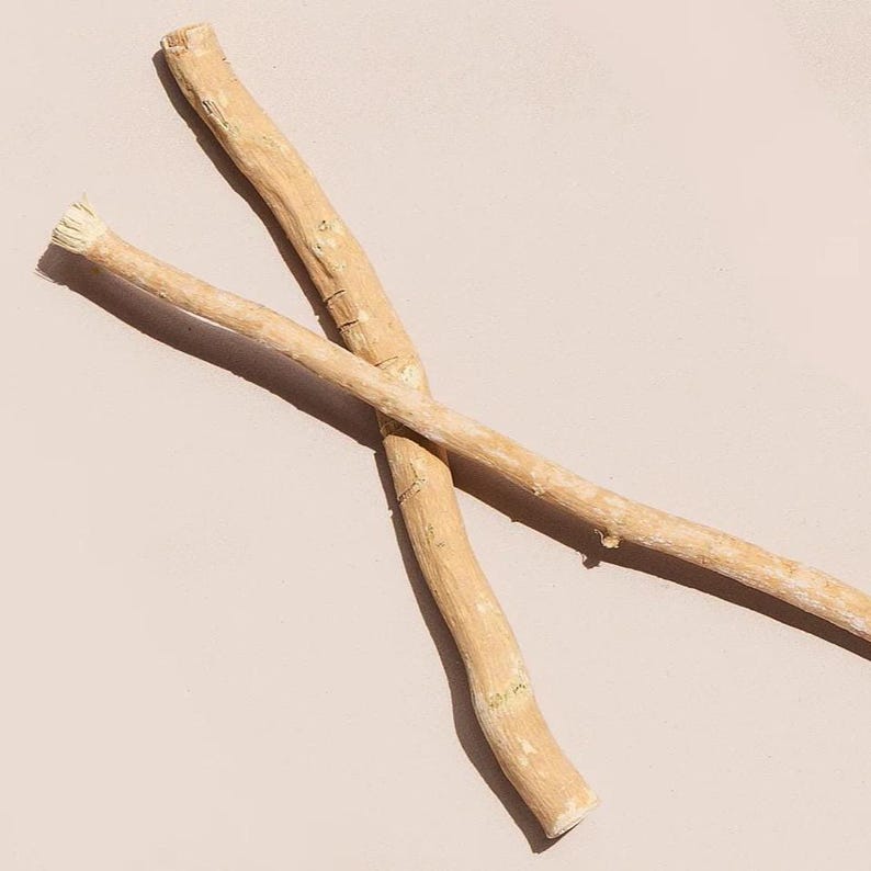 Organic Miswak Stick — Sunnah Toothbrush from the Arak Tree | Natural, Halal, Plastic-Free Oral Care | 1 Vacuum-Sealed Stick image 3