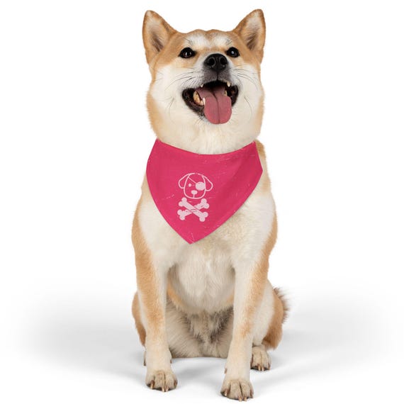 Adjustable Dog Bandana Collar: Pink Skull Design – Soft and Fun