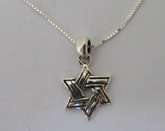 Pretty Star of David Sterling Silver Necklace, Star Pendant, Star Charm, Simple Jewish Star of David Necklace, Sterling Silver Chain