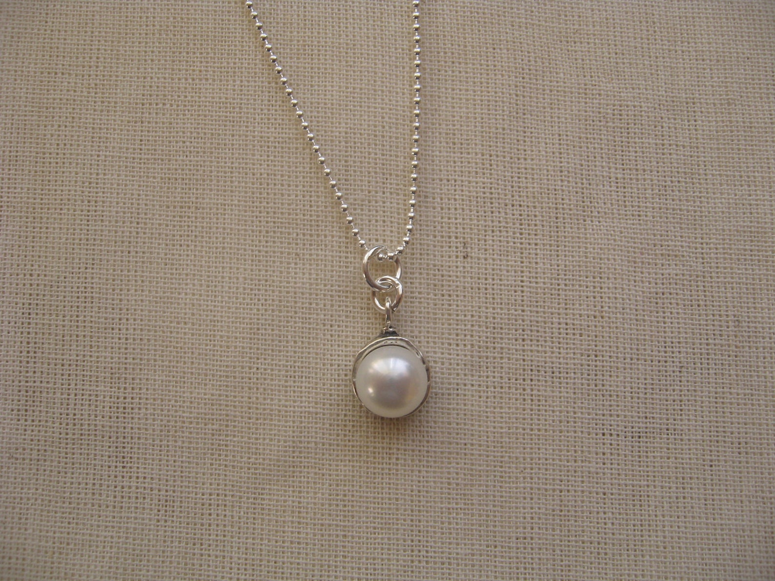 Single Pearl Necklace Floating Pearl Bead Necklace White Etsy