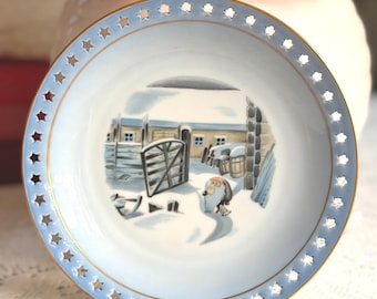 Bing & Grondahl Christmas Plate 3504/616 | Harald Wiberg Elf Scene | Danish Porcelain Copenhagen | Vintage 1970s Scandinavian Decor