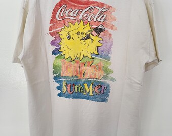トップス Coca-Cola XFes Electric Youth TEE VERDEY Coca-Cola X Fes 2025 Electric Youth TEE | VERDY'S GIFT SHOP