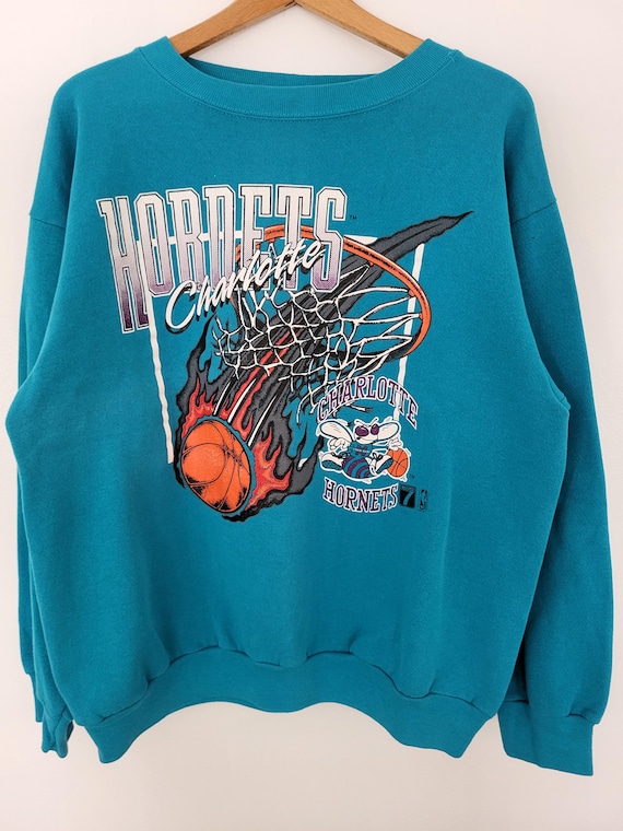 Vintage Charlotte Hornets Sweatshirt