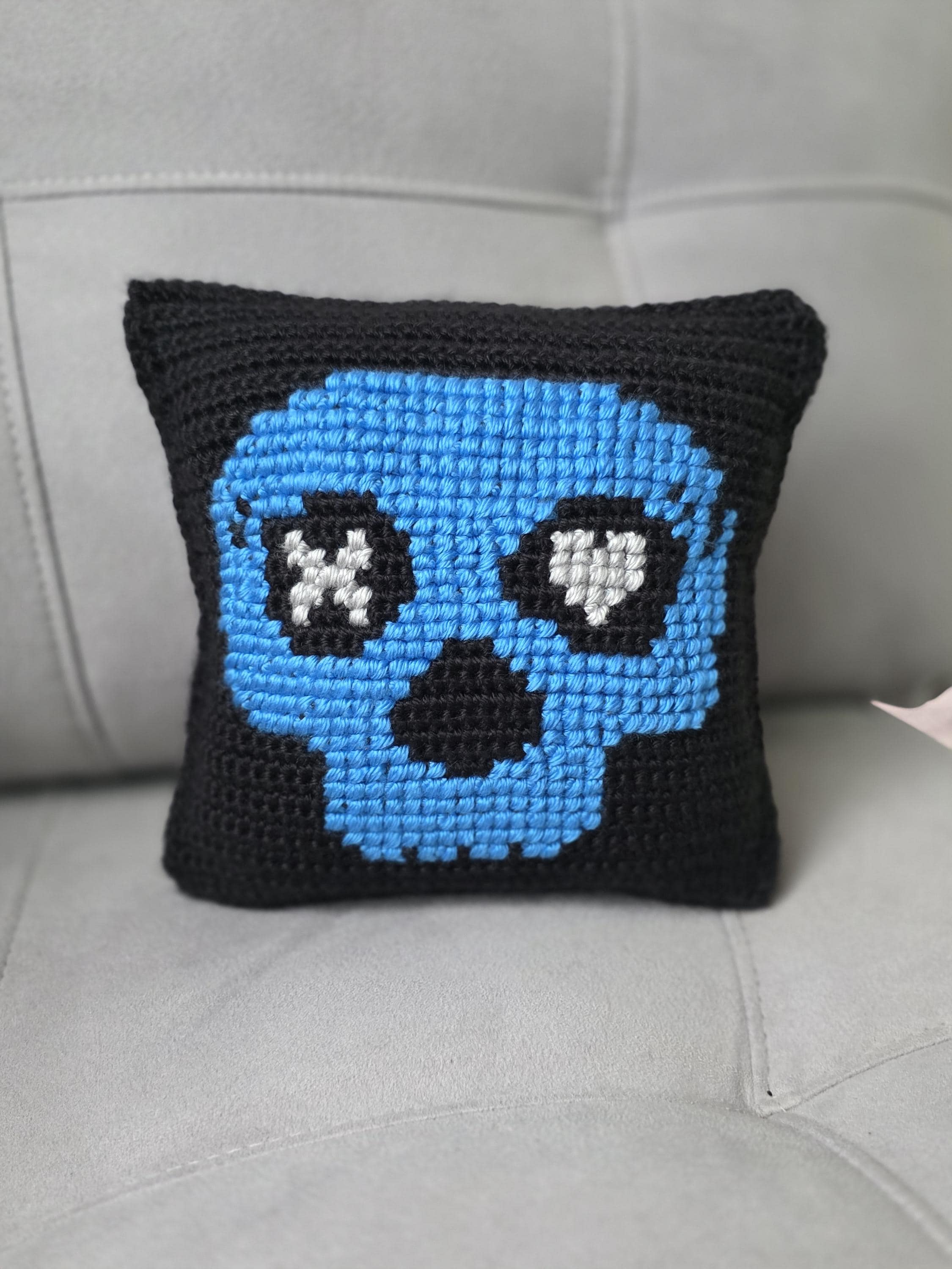 Pattern - Cross Stitch and Crochet - Lights Out - Etsy